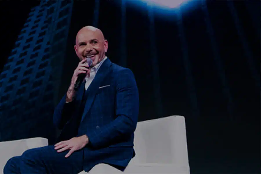 Pitbull Speaking